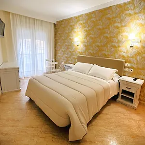 Hotel Playa Del Carmen, Barbate